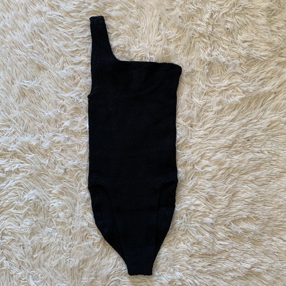 NWT Hunza G nancy one shoulder one piece in black - Picture 4 of 7